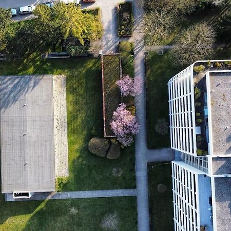 Apartment Mit Balkon Und Privatparkplatz 奥格斯堡 外观 照片